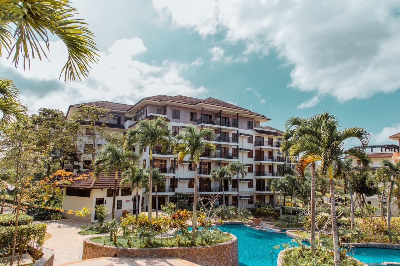 The Serviced Residences At Kasa Luntian Managed By Hii Тагайтай Экстерьер фото